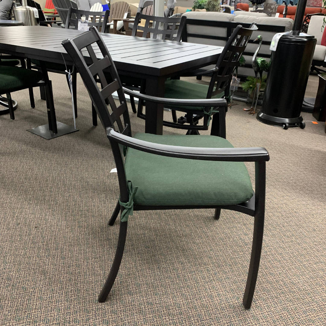 Hanamint Sherwood Dining Set is available at Jacobs Custom Living Spokane Valley showroom. 